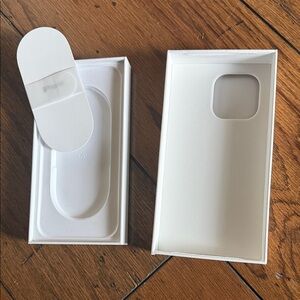 Apple iPhone Case White 16 Pro Max, empty case only, no cable.